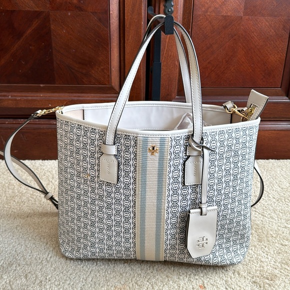 Tory Burch Gemini Link Canvas Small Tote - Picture 2 of 11